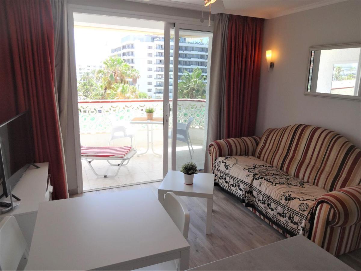 Apartment With A Large South-Facing Balcony, Sea View And Wifi In Las Americas Center Playa de las Américas Kültér fotó