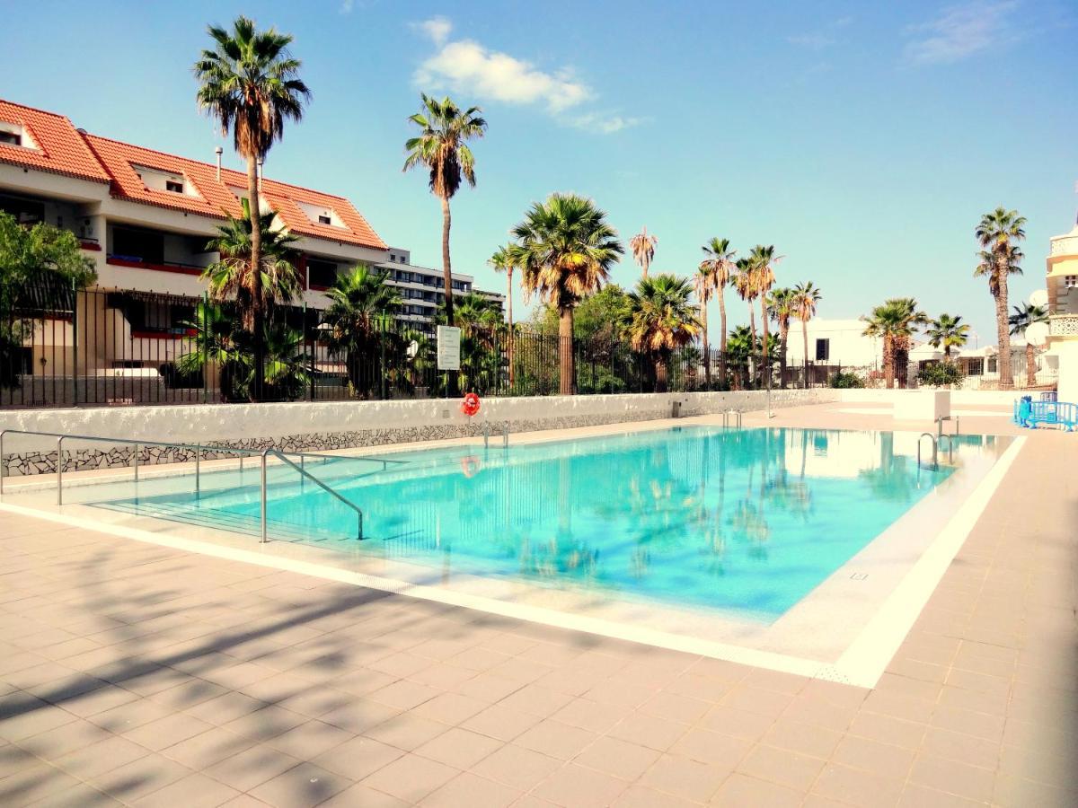 Apartment With A Large South-Facing Balcony, Sea View And Wifi In Las Americas Center Playa de las Américas Kültér fotó